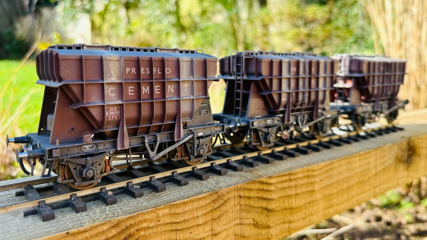 O Gauge Ellis Clark Presflos. Detailed and weathered by @MrRailway.com